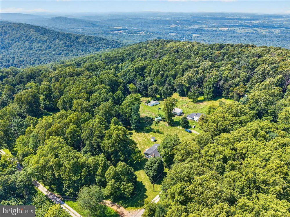 315 EAGLE ROCK LANE Bluemont, VA 20135