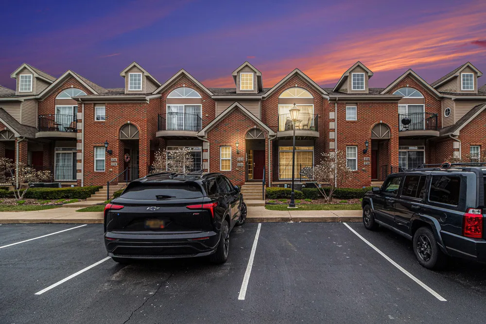 222 W Oakbrook Drive Ann Arbor, MI 48103
