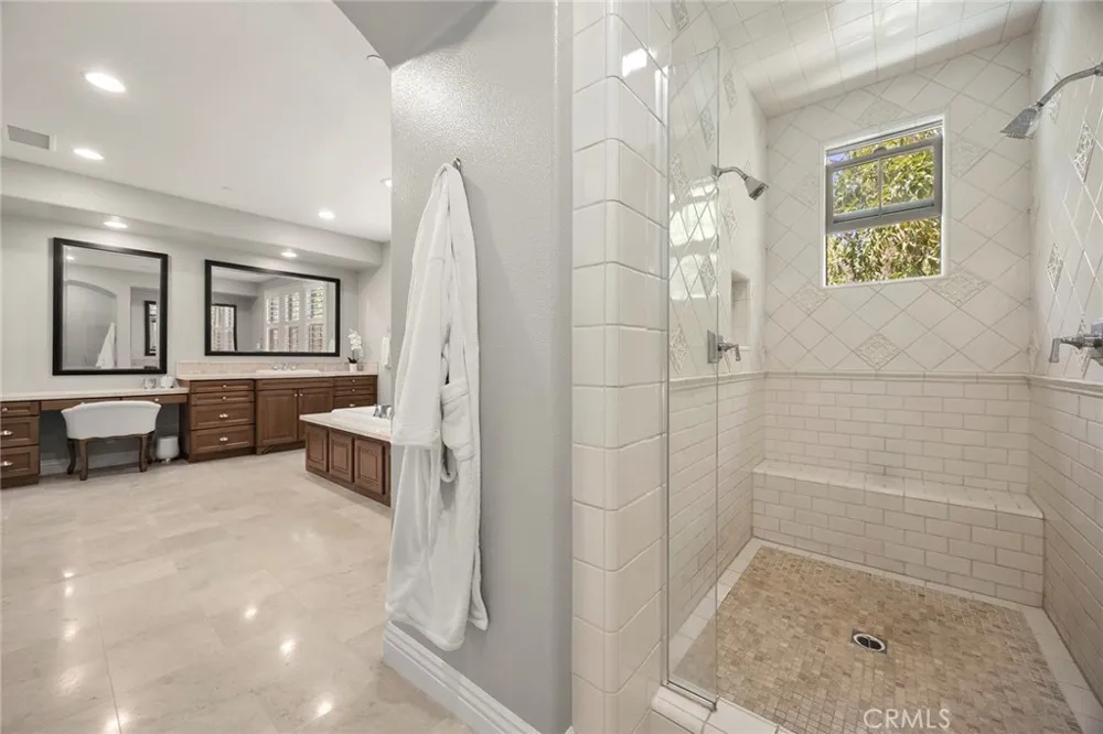 12 Calle Altea San Clemente, CA 92673