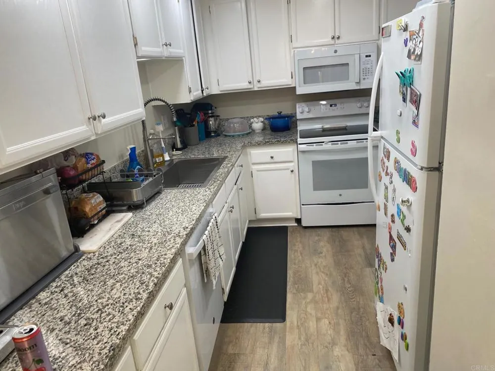 1651 S Juniper Street S #194 Escondido, CA 92025