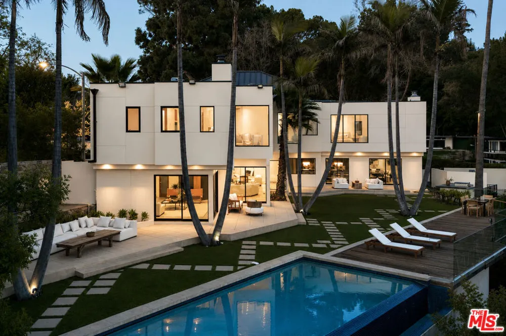 1185 Loma Linda Drive Beverly Hills, CA 90210