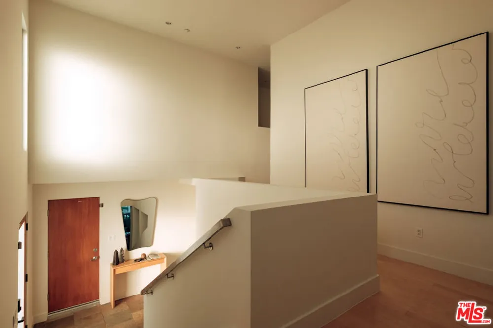 1185 Loma Linda Drive Beverly Hills, CA 90210