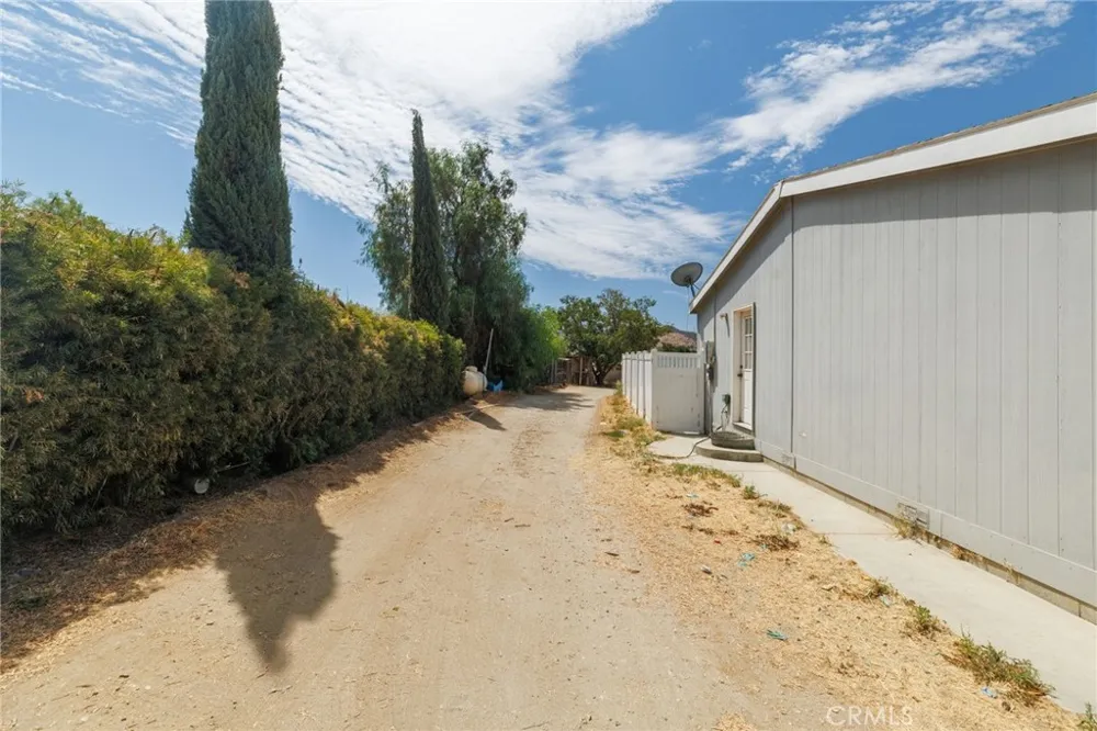 31559 Wolfskill Nuevo, CA 92567