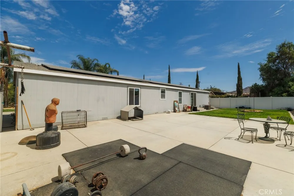 31559 Wolfskill Nuevo, CA 92567