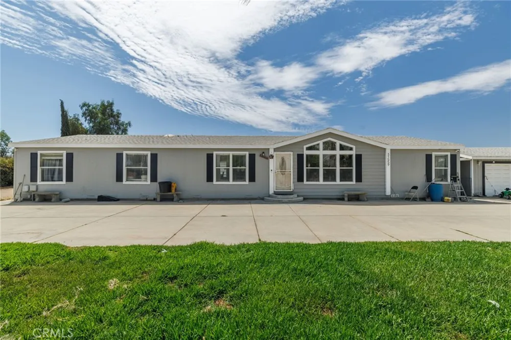 31559 Wolfskill Nuevo, CA 92567