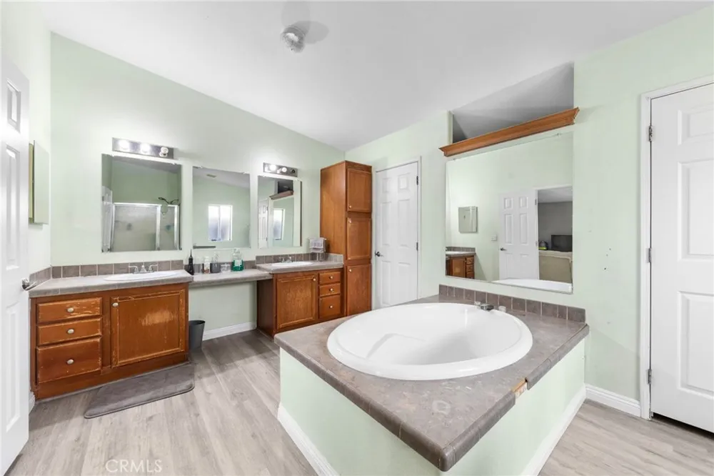 31559 Wolfskill Nuevo, CA 92567