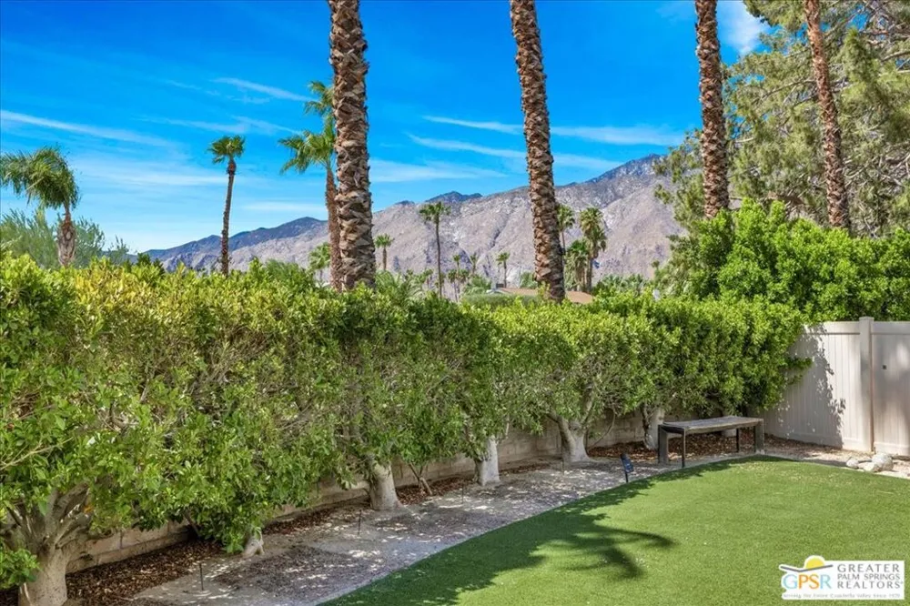 1241 S Sunflower Circle Palm Springs, CA 92262