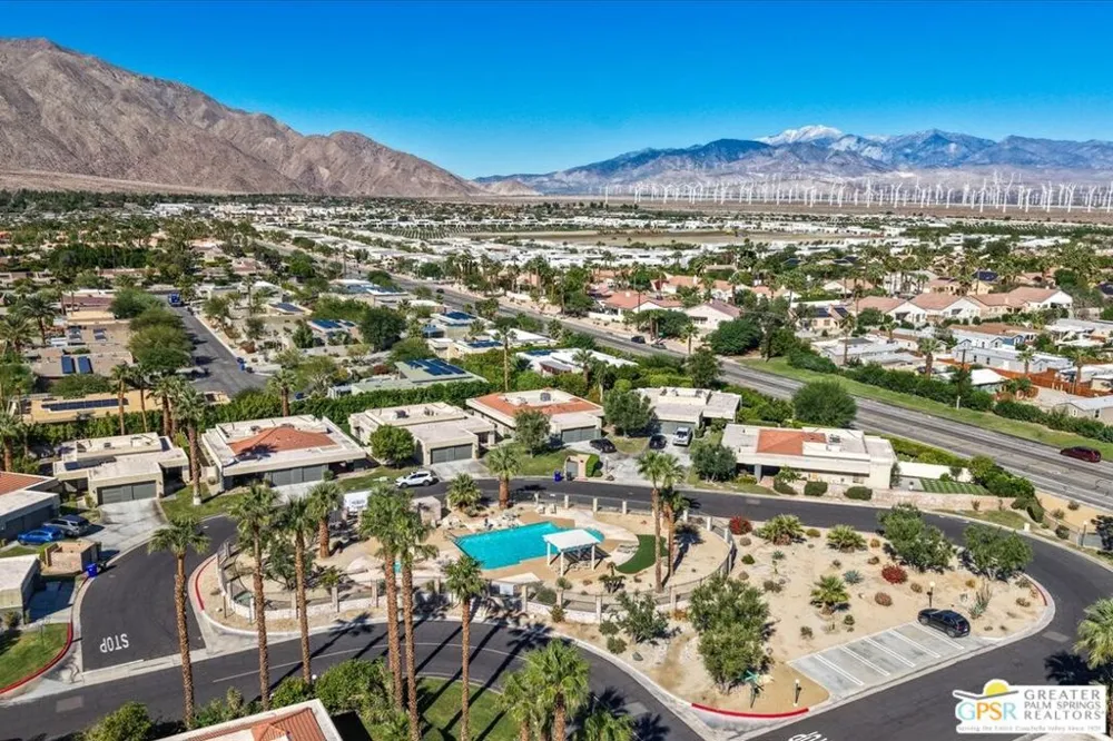 1241 S Sunflower Circle Palm Springs, CA 92262