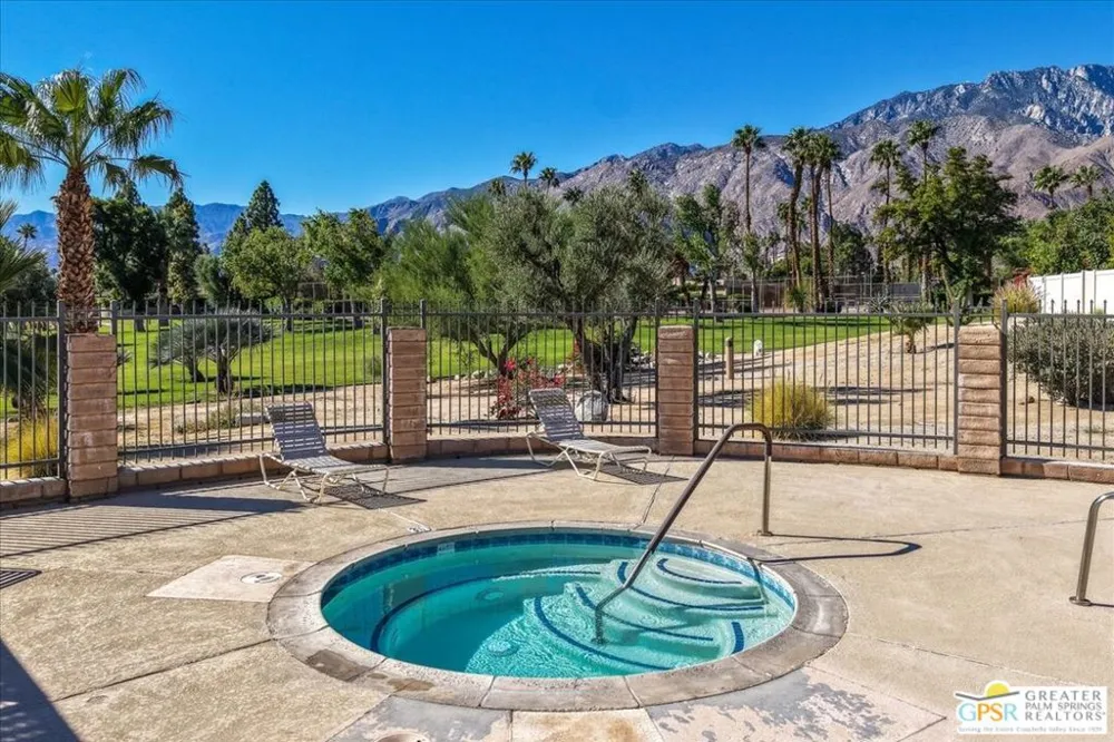 1241 S Sunflower Circle Palm Springs, CA 92262
