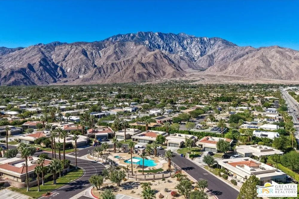 1241 S Sunflower Circle Palm Springs, CA 92262