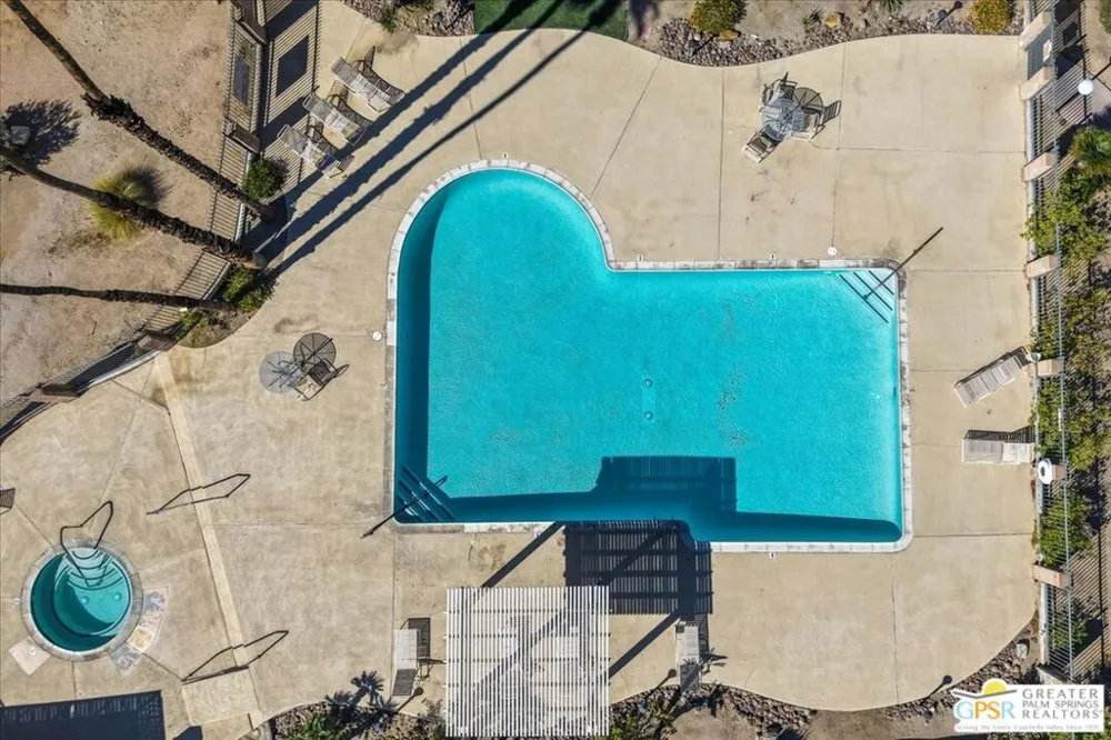 1241 S Sunflower Circle Palm Springs, CA 92262