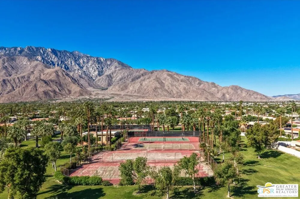 1241 S Sunflower Circle Palm Springs, CA 92262