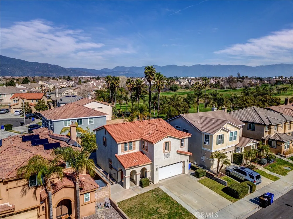16442 El Revino Drive Fontana, CA 92336
