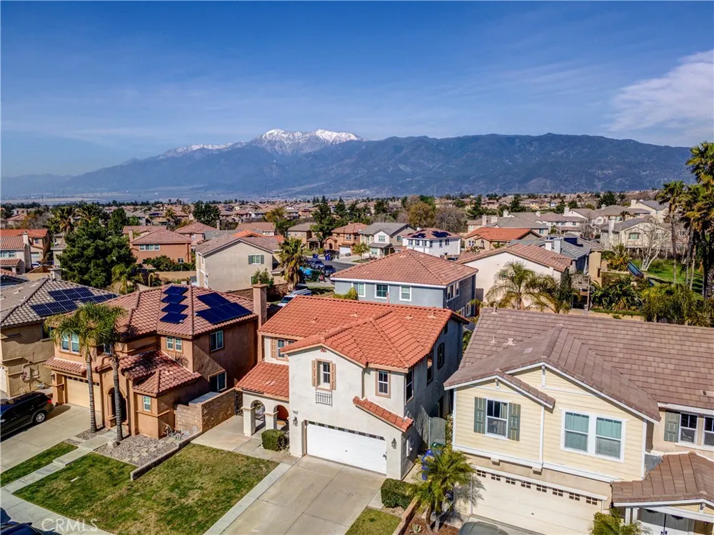 16442 El Revino Drive Fontana, CA 92336