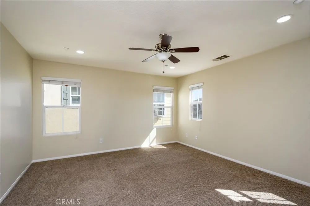 16442 El Revino Drive Fontana, CA 92336