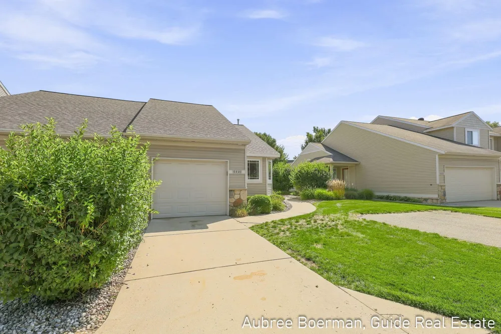 6440 Stoney Creek Court Georgetown Charter Township, MI 49426