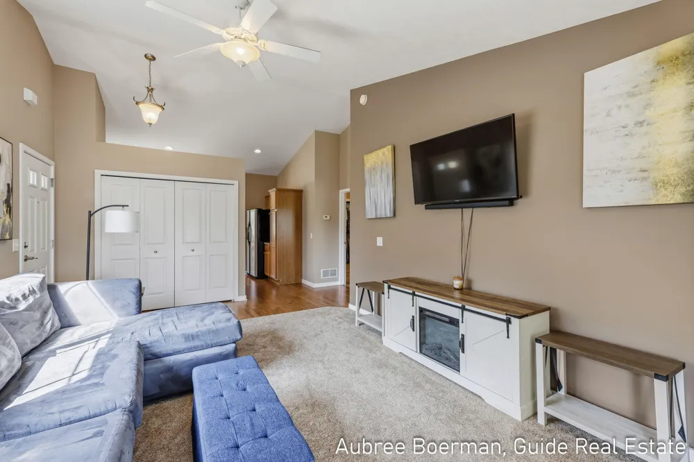 6440 Stoney Creek Court Georgetown Charter Township, MI 49426