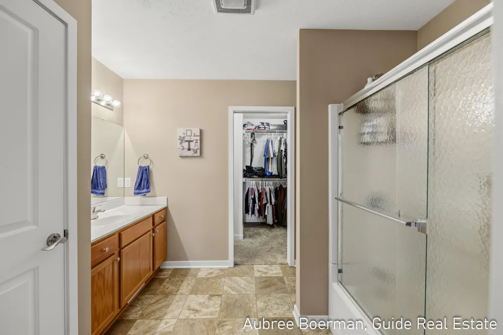 6440 Stoney Creek Court Georgetown Charter Township, MI 49426