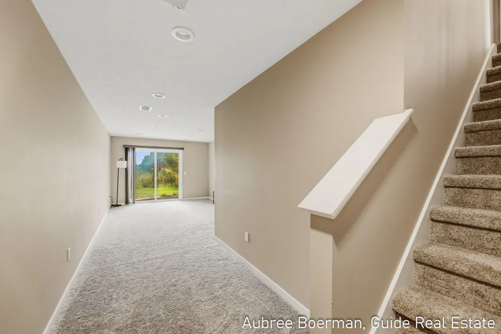6440 Stoney Creek Court Georgetown Charter Township, MI 49426