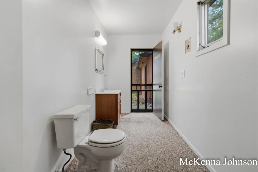 299 Brooks Road Muskegon Charter Township, MI 49442