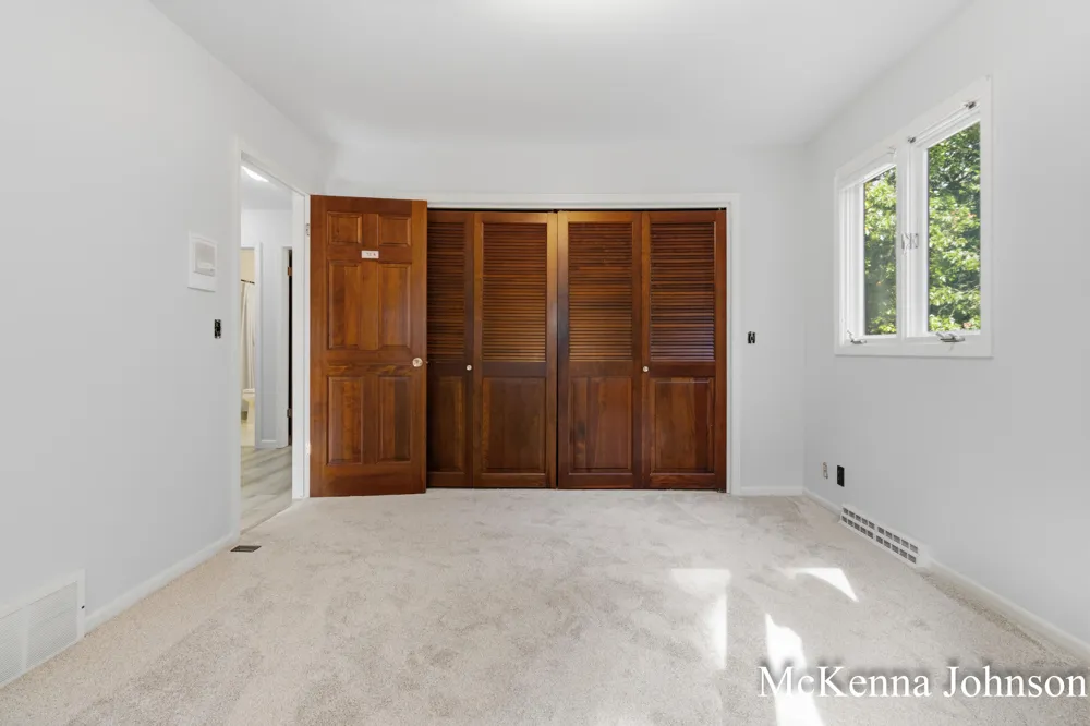 299 Brooks Road Muskegon Charter Township, MI 49442