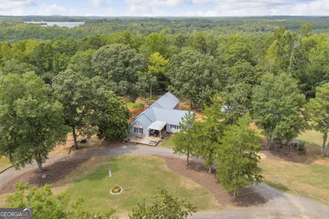4499 Parkwood RD