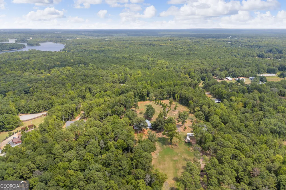 4499 Parkwood RD Social Circle, GA 30025