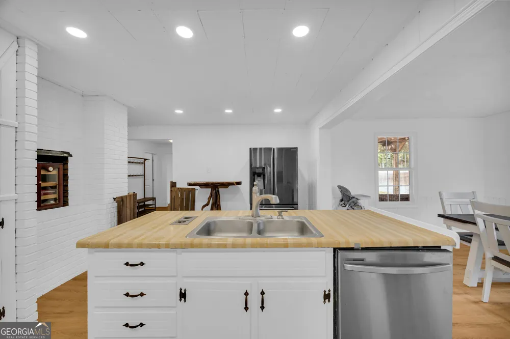 4499 Parkwood RD Social Circle, GA 30025