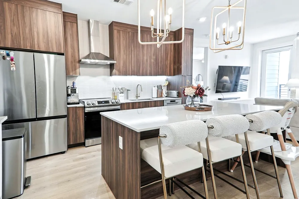 1701 Simond Avenue #639 Austin, TX 78723