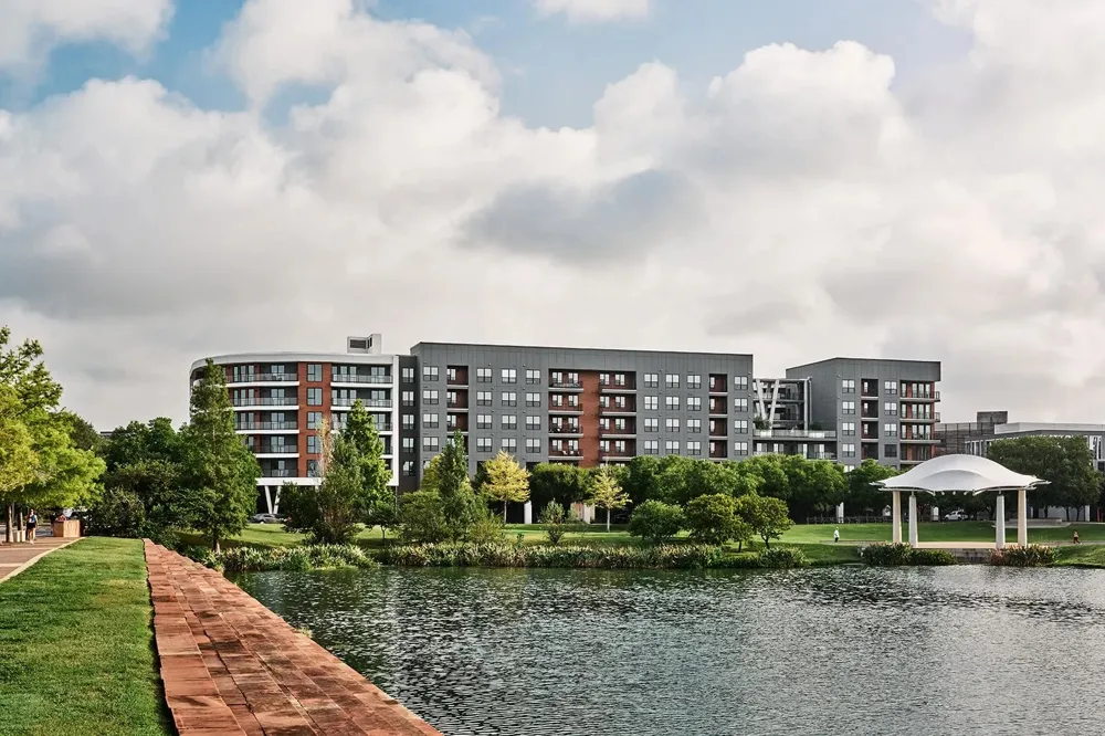 1701 Simond Avenue #639 Austin, TX 78723