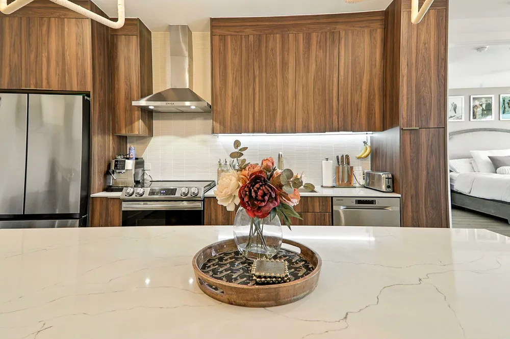 1701 Simond Avenue #639 Austin, TX 78723