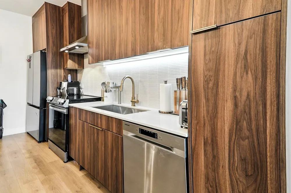 1701 Simond Avenue #639 Austin, TX 78723