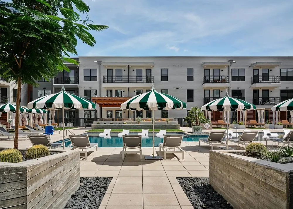 1701 Simond Avenue #639 Austin, TX 78723