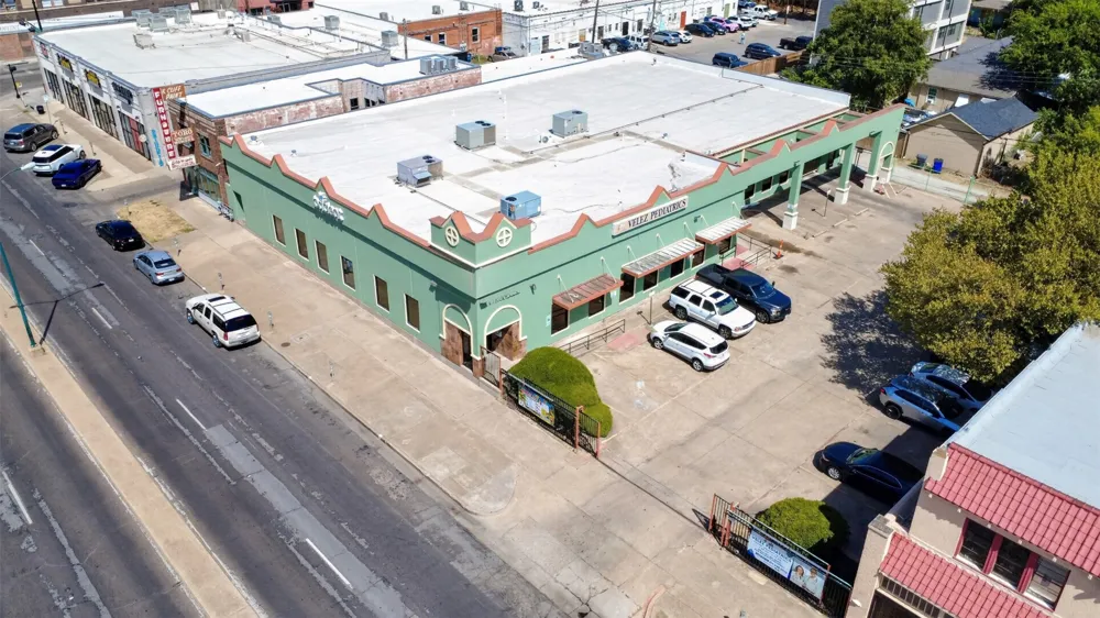 817 W Jefferson Boulevard Dallas, TX 75208