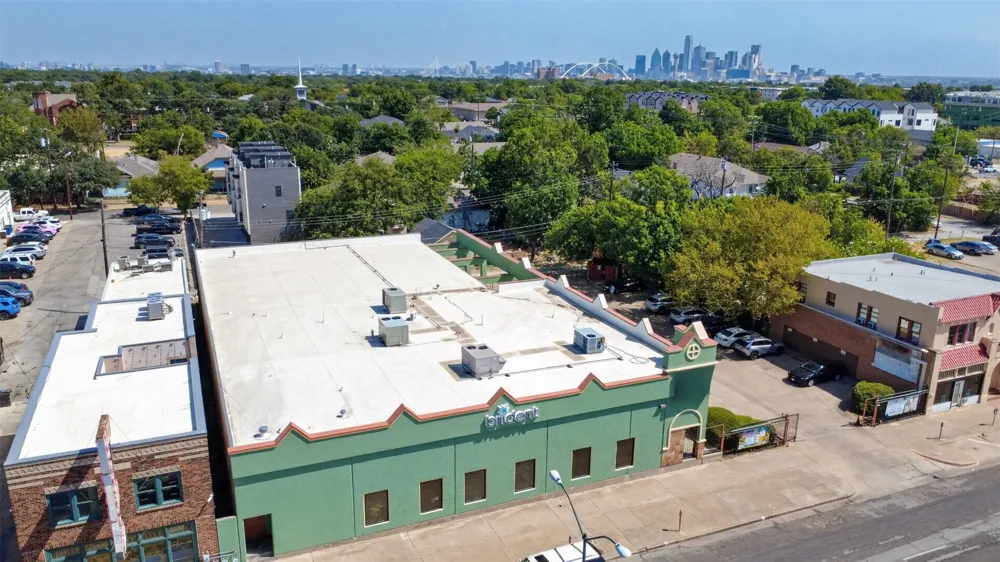817 W Jefferson Boulevard Dallas, TX 75208