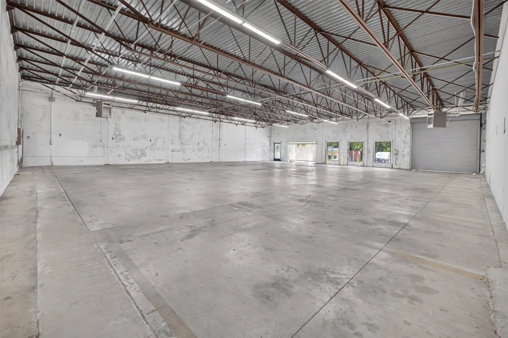 817 W Jefferson Boulevard Dallas, TX 75208