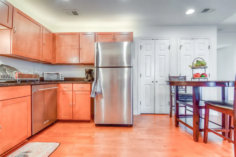 2722 Knight Street #124A Dallas, TX 75219