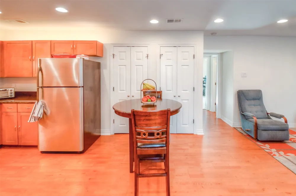 2722 Knight Street #124A Dallas, TX 75219
