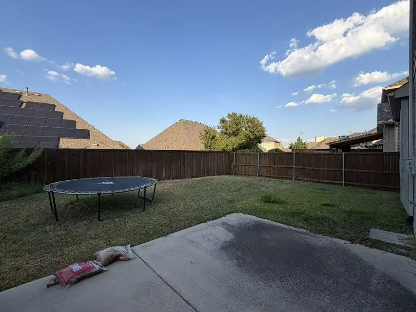 2417 Mare Road Carrollton, TX 75010