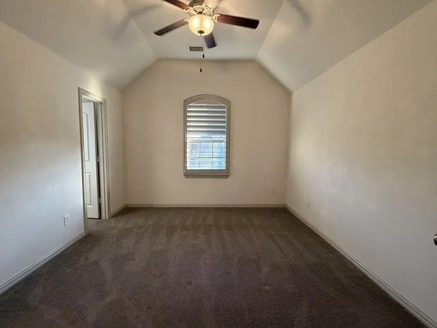 2417 Mare Road Carrollton, TX 75010