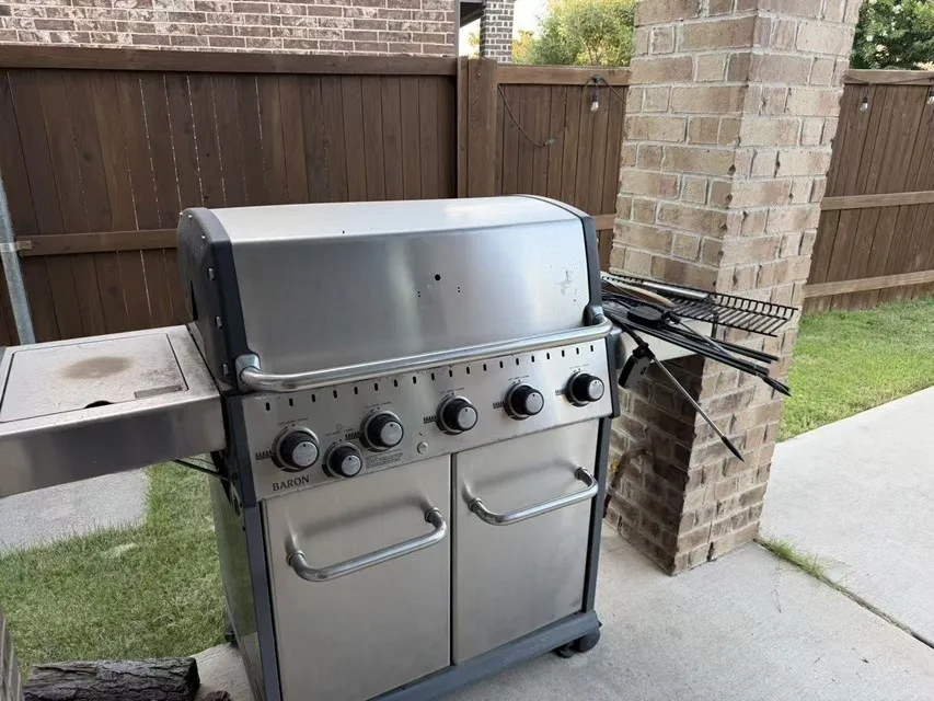 2417 Mare Road Carrollton, TX 75010