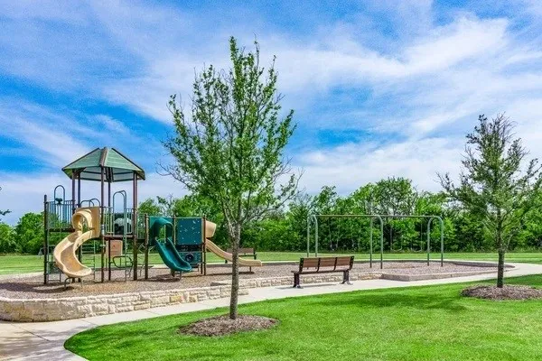2417 Mare Road Carrollton, TX 75010