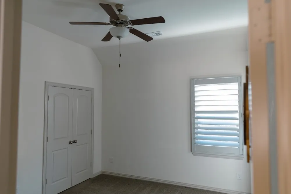 2417 Mare Road Carrollton, TX 75010