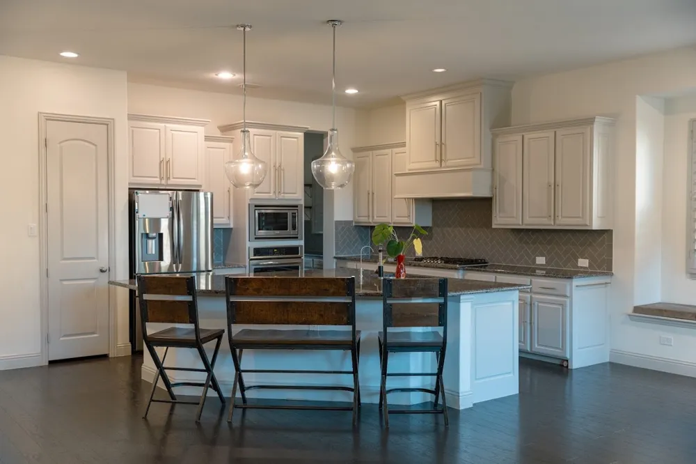 2417 Mare Road Carrollton, TX 75010