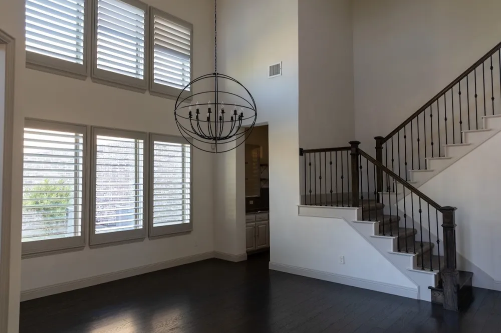 2417 Mare Road Carrollton, TX 75010