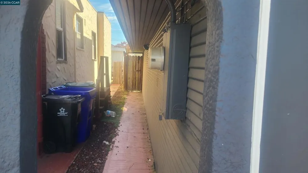 670 30th Street Richmond, CA 94804