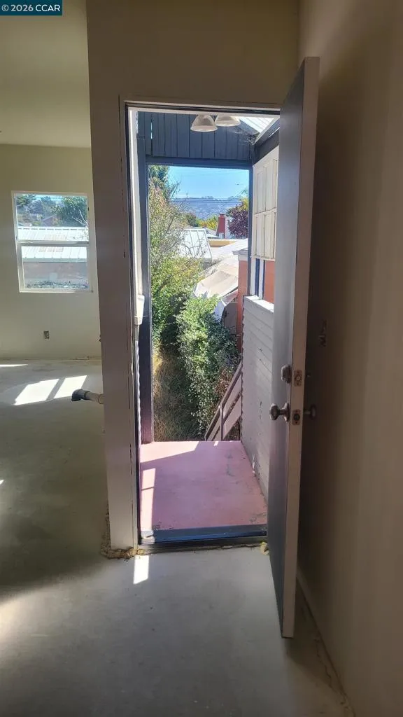 670 30th Street Richmond, CA 94804