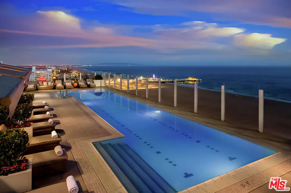 1221 W OCEAN AVENUE #906 Santa Monica, CA 90401