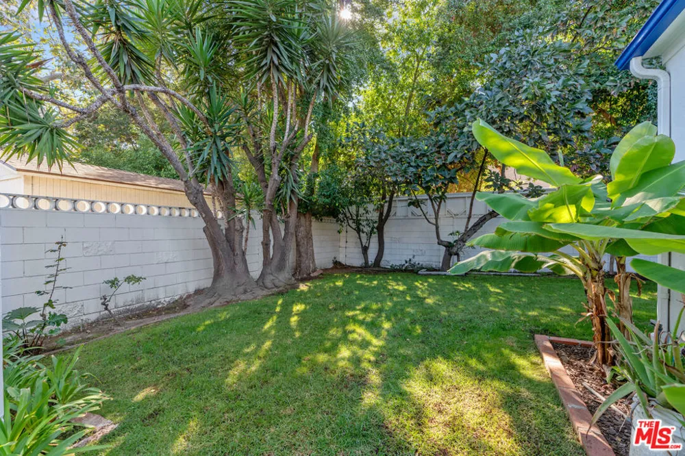 11806 Bellagio Road Los Angeles, CA 90049