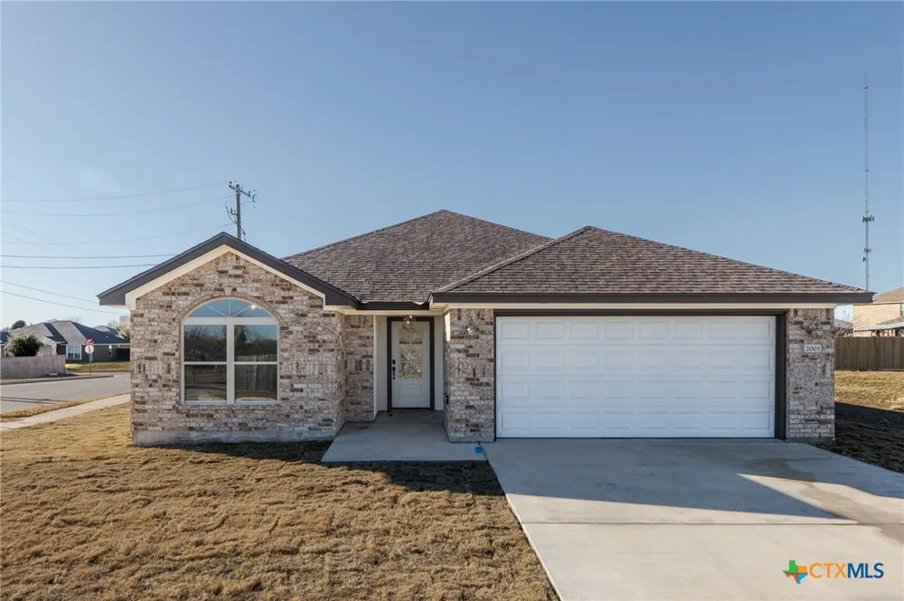 2115 Blackhawk Loop Belton, TX 76513